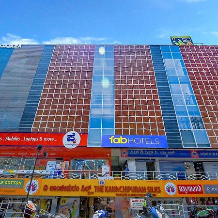 Fabhotel Champion Gateway - Yelahanka Bengalúr Exteriér fotografie
