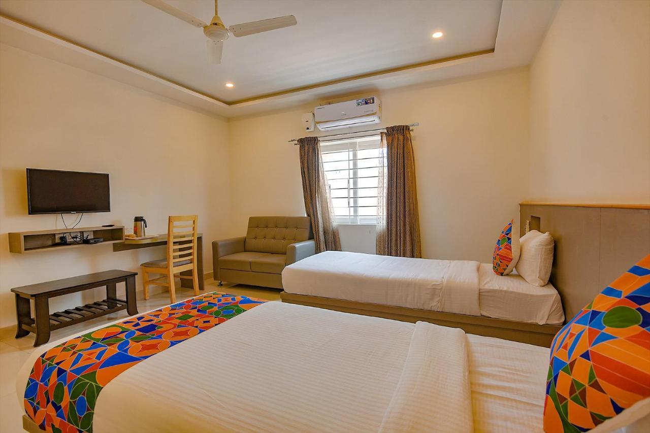 Fabhotel Champion Gateway - Yelahanka Bengalúr Exteriér fotografie