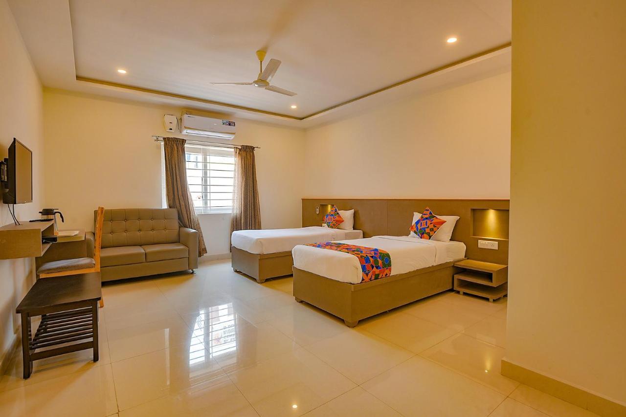 Fabhotel Champion Gateway - Yelahanka Bengalúr Exteriér fotografie