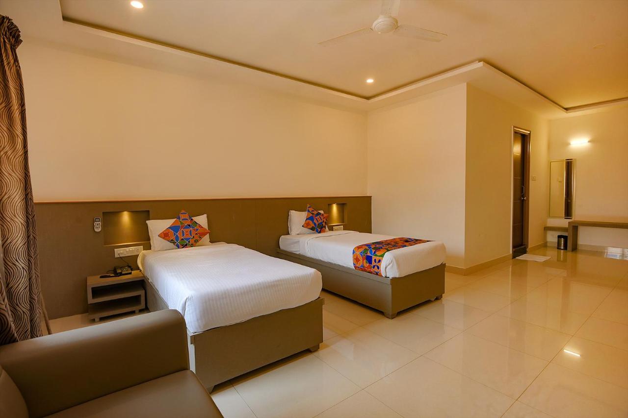 Fabhotel Champion Gateway - Yelahanka Bengalúr Exteriér fotografie